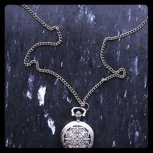 *2/$20* Beautiful  steampunk pocket watch necklace